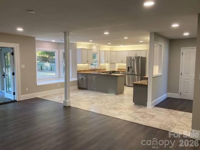 Cameron Wood - Residential