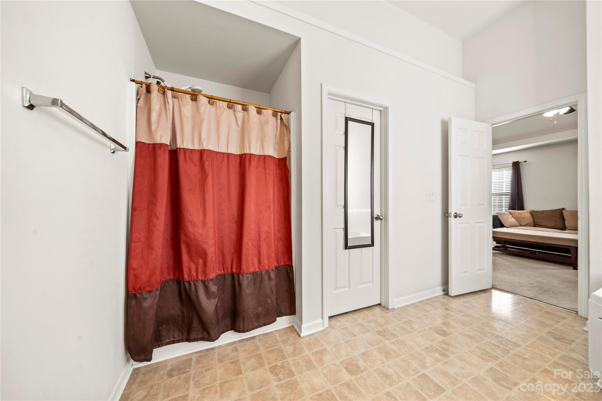 River Falls - Residential