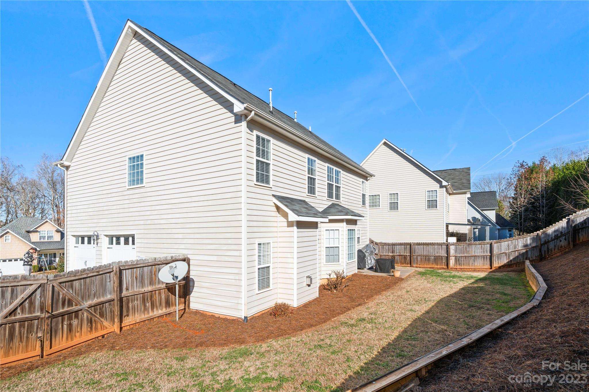 River Falls - Residential