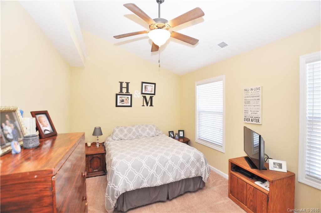 Huntington Place III - Residential Lease