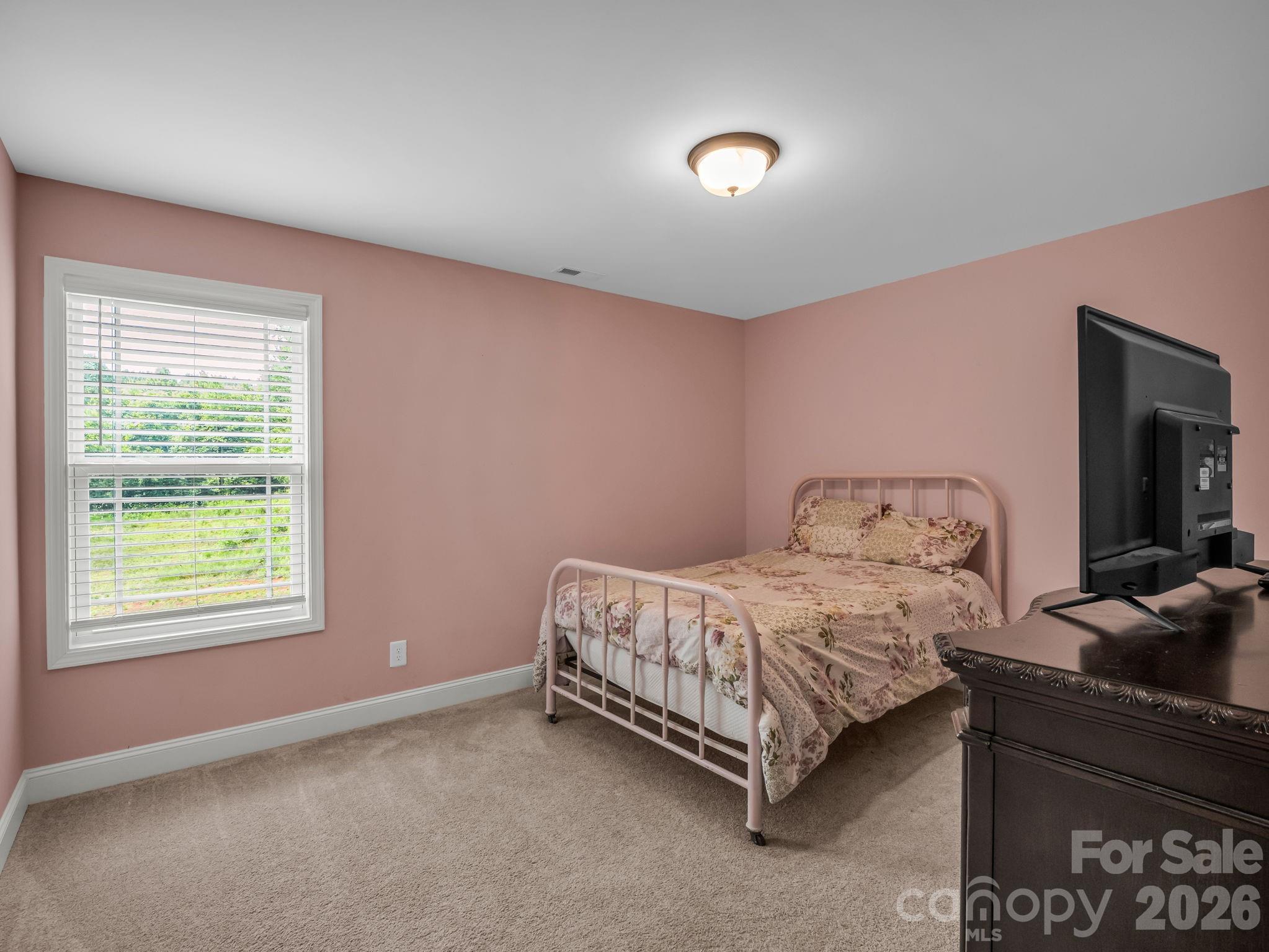 Magna Vista - Residential
