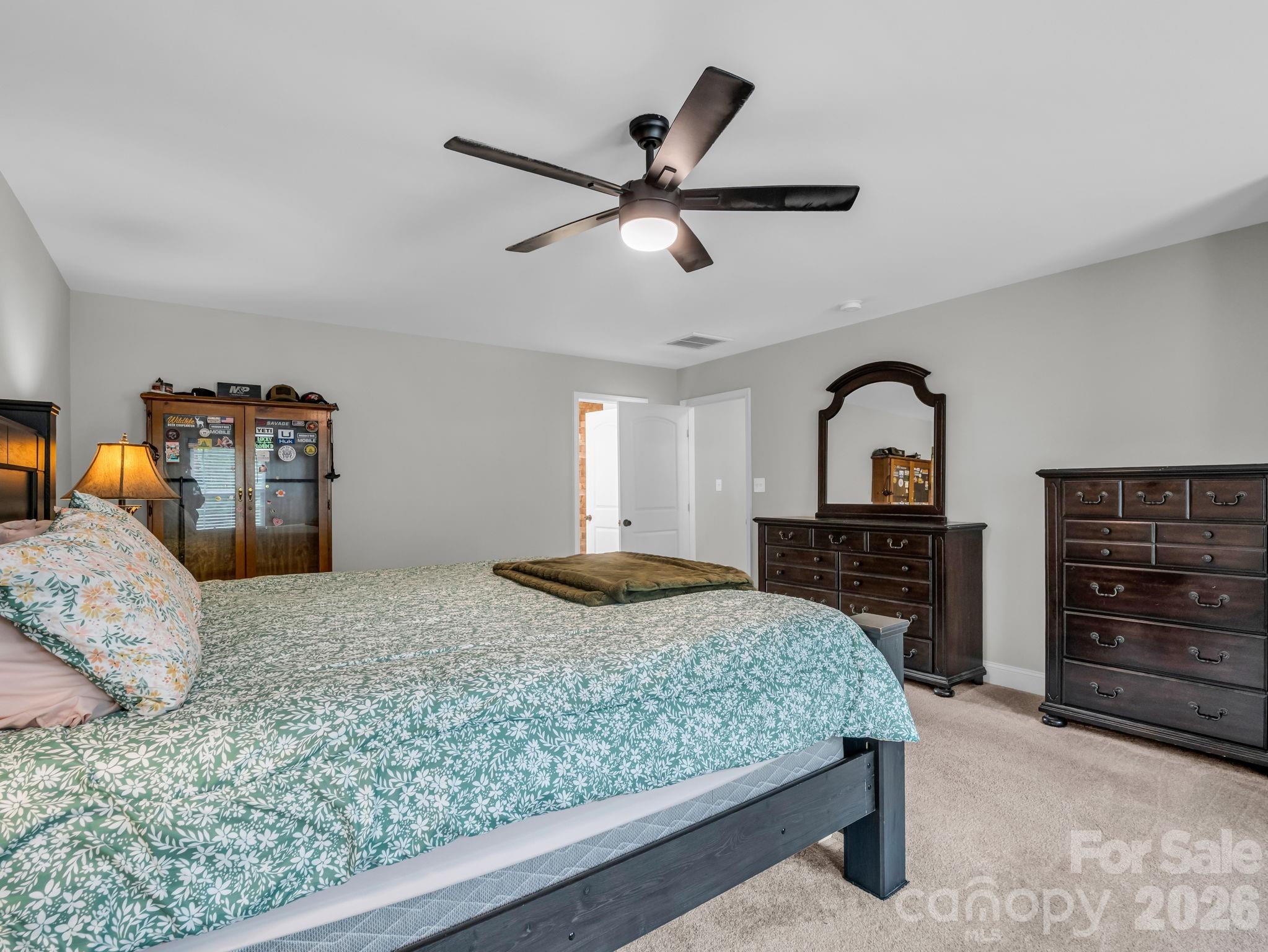 Magna Vista - Residential