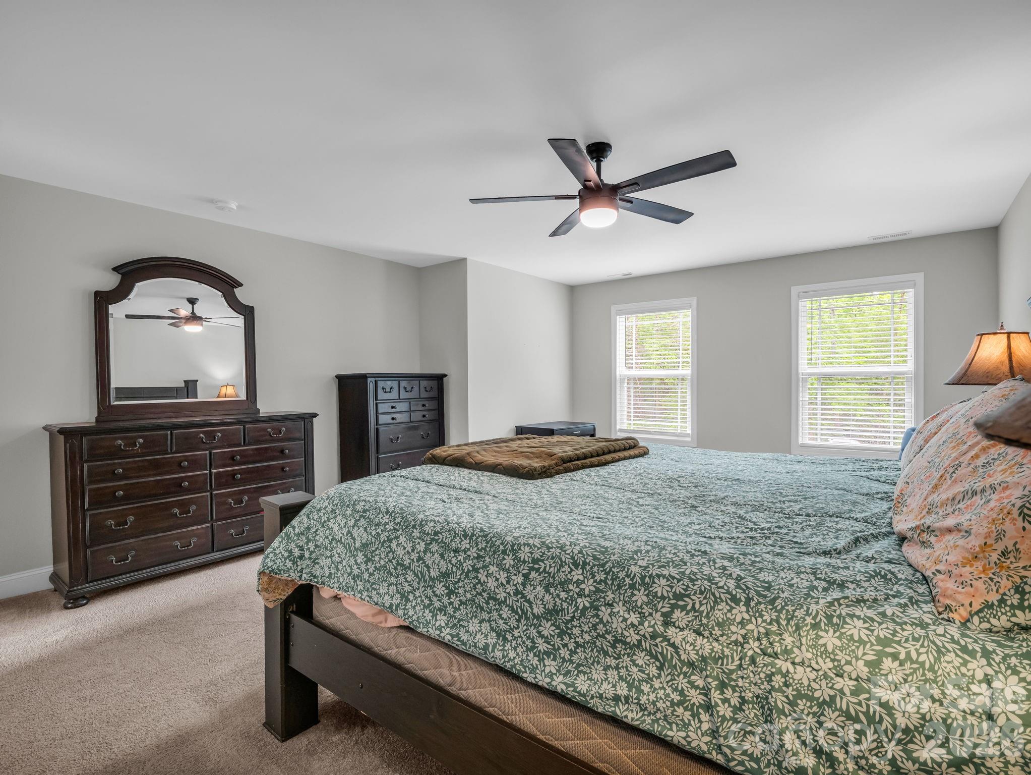 Magna Vista - Residential