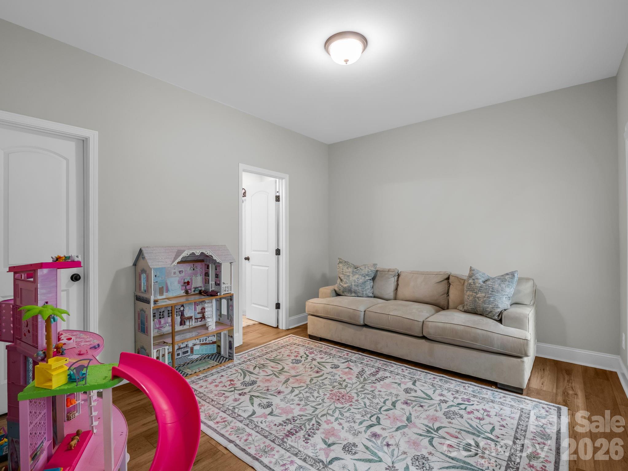 Magna Vista - Residential