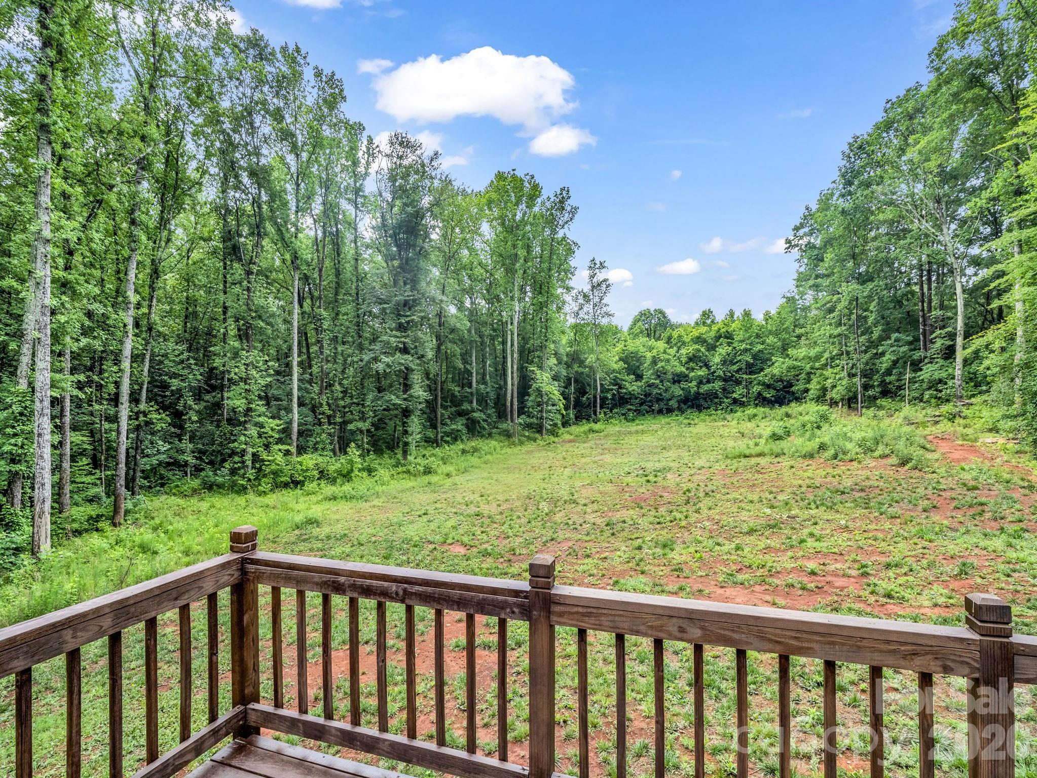 Magna Vista - Residential