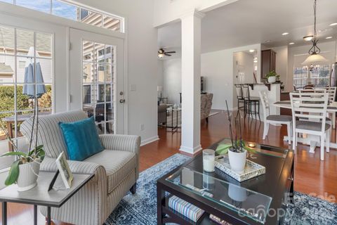 2318 Whitford Lane Charlotte NC 28210