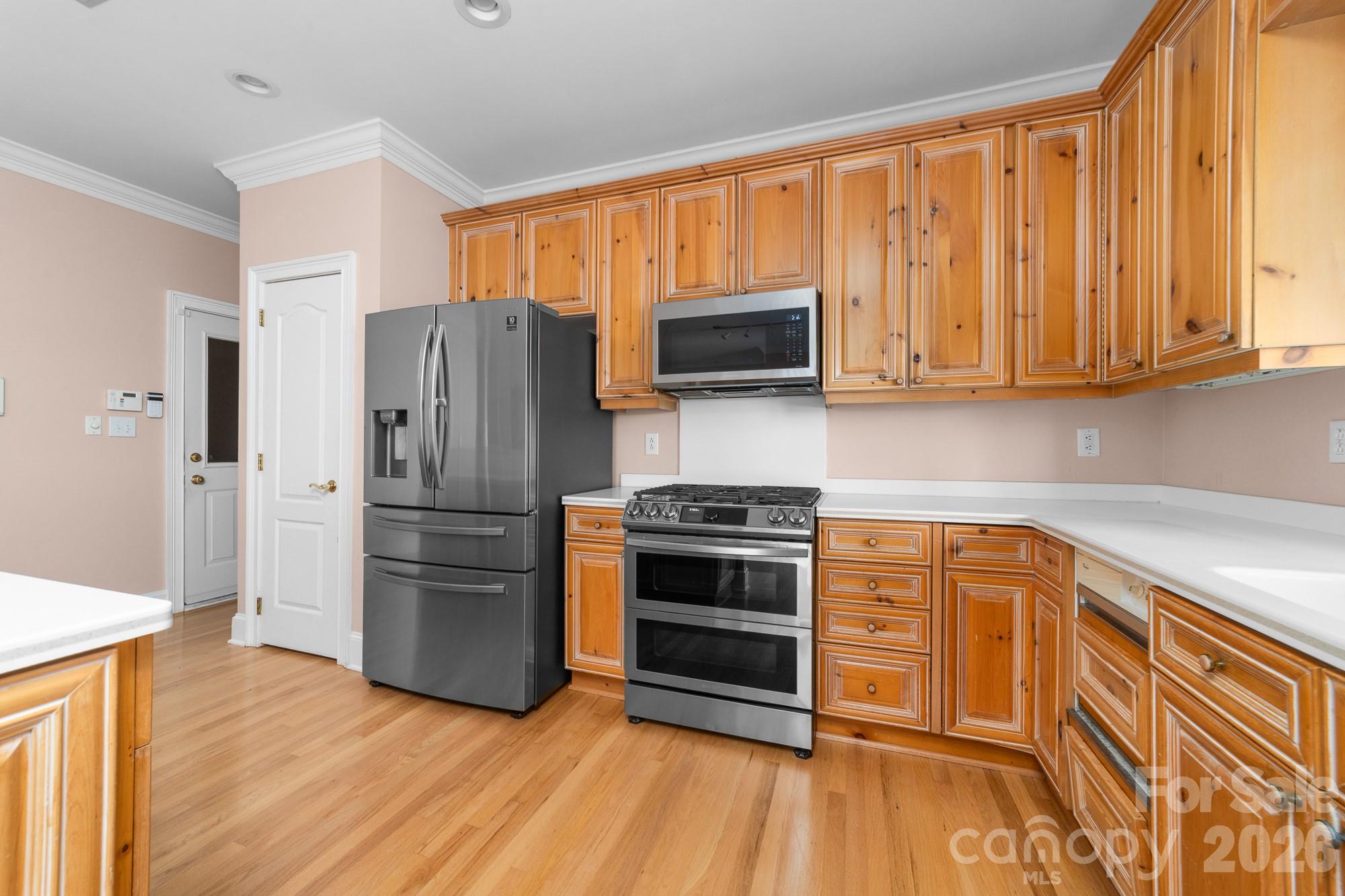 Island Forest - Residential