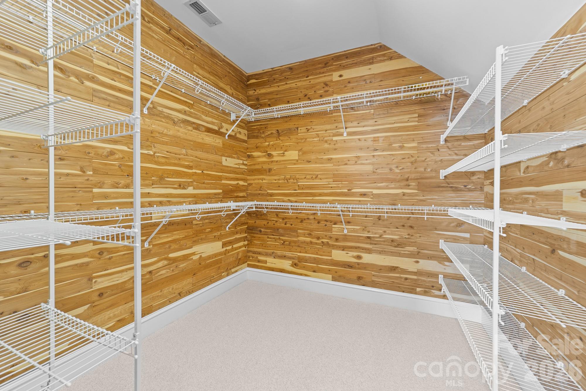 Island Forest - Residential