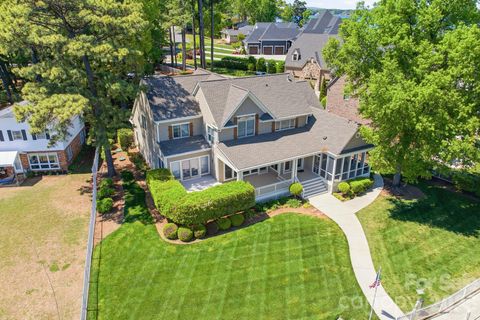 21217 Island Forest Drive Cornelius NC 28031