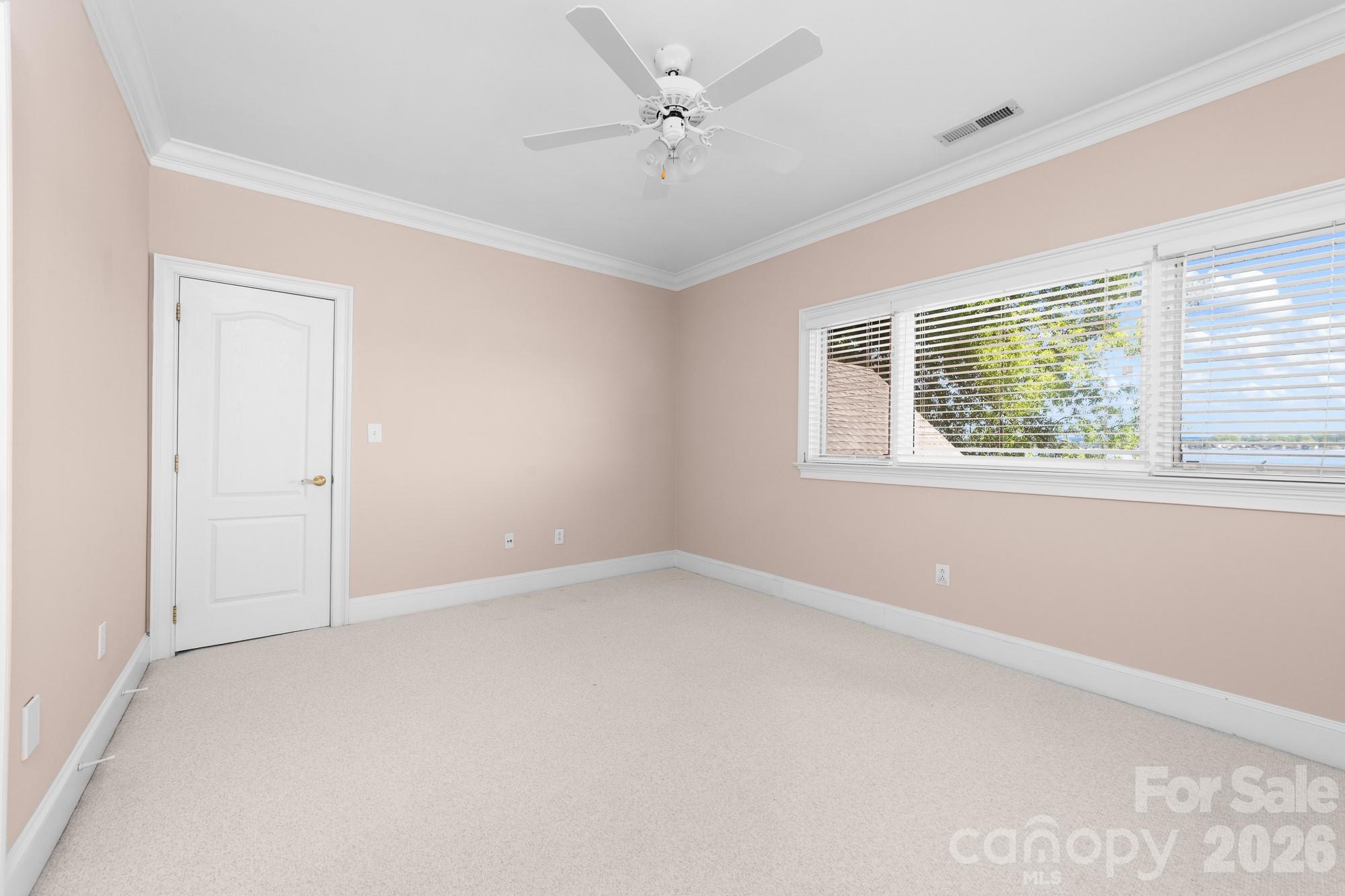 Island Forest - Residential