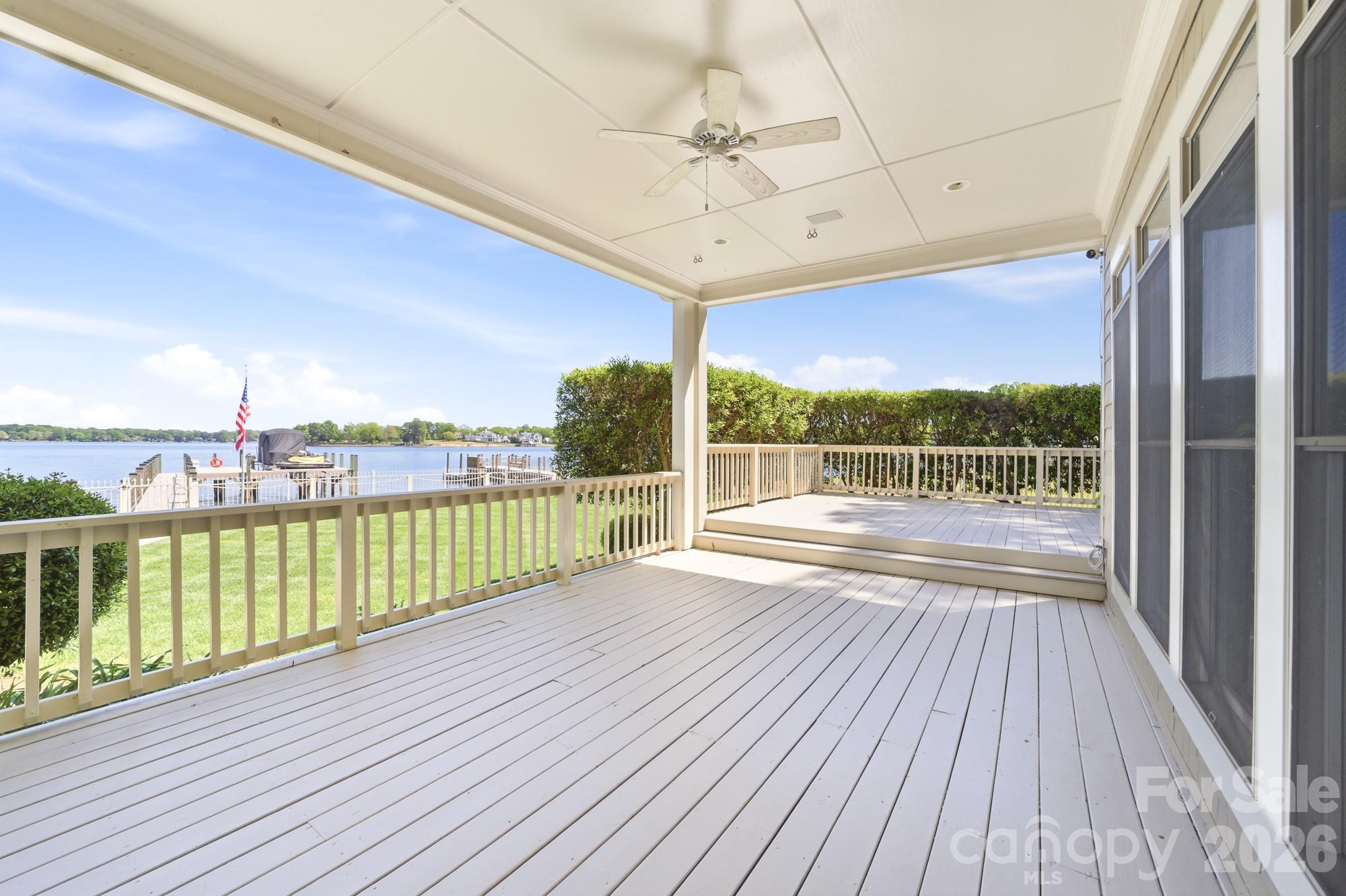 Island Forest - Residential