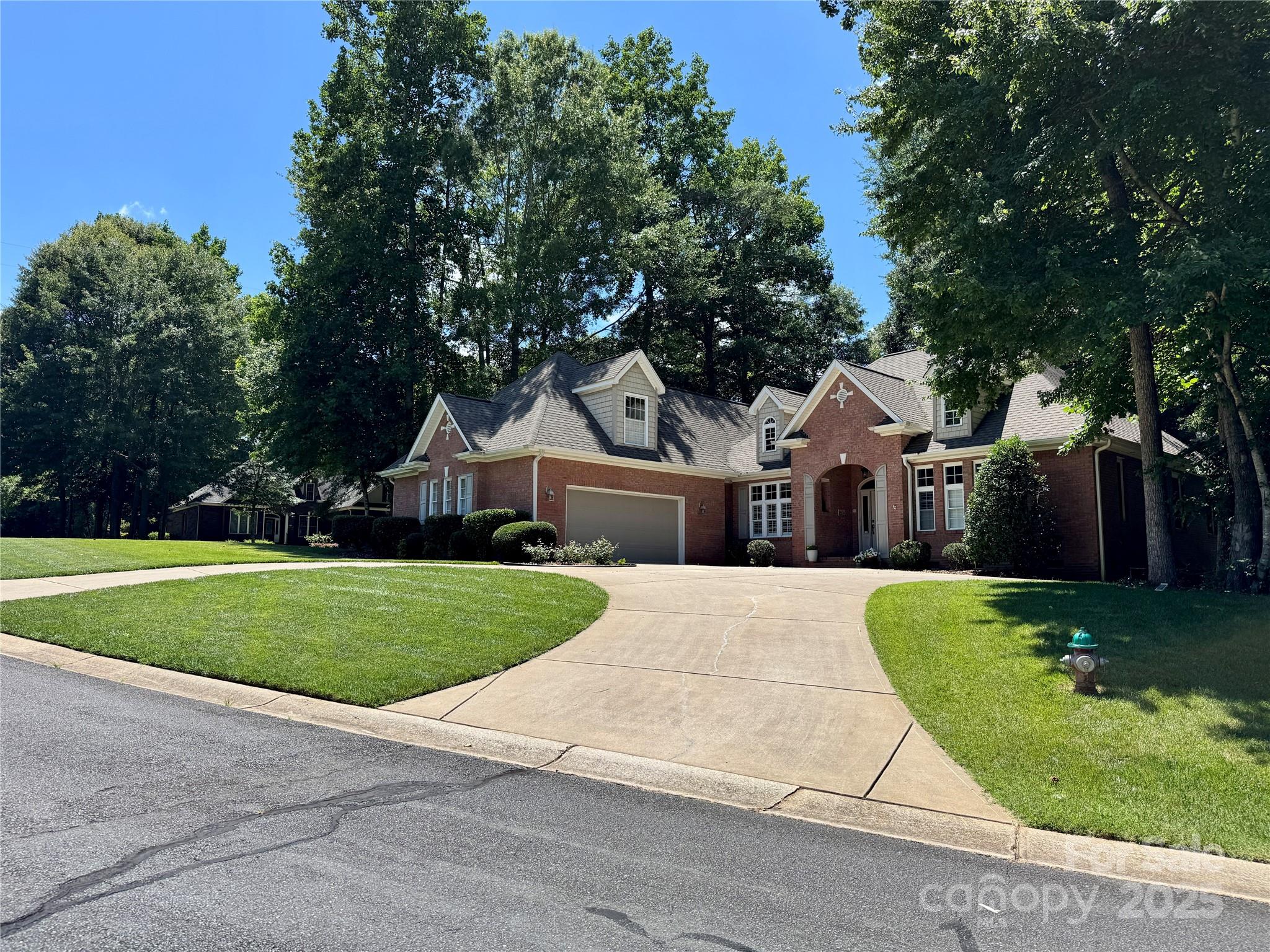 125 Highland Forest Drive
