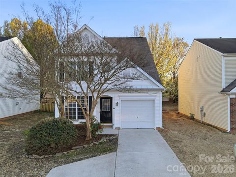 2443 Normancrest Court Charlotte NC 28270