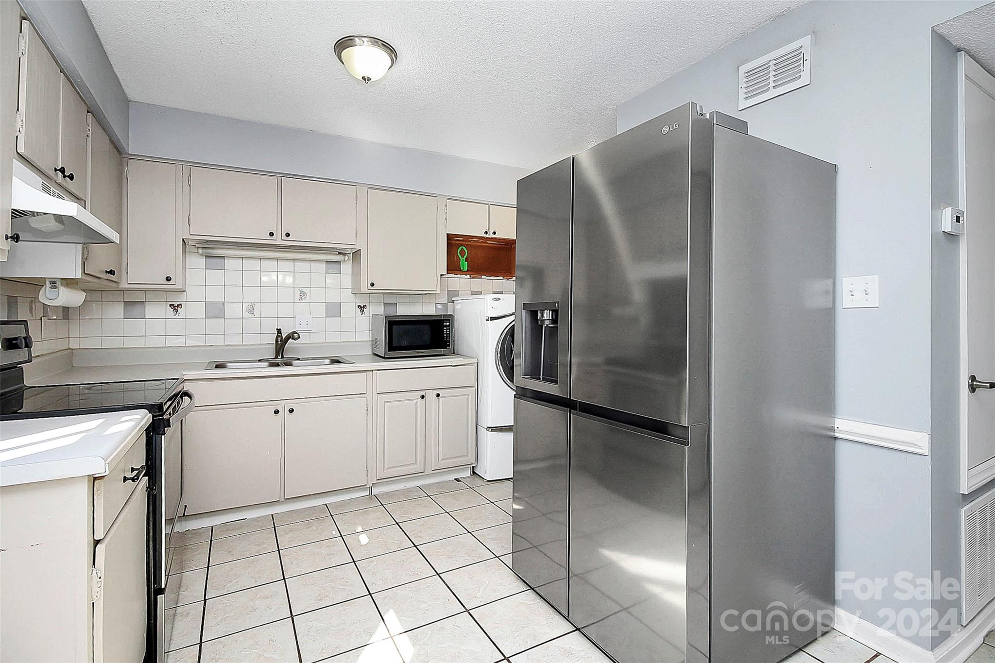 Sharon Lakes - Residential