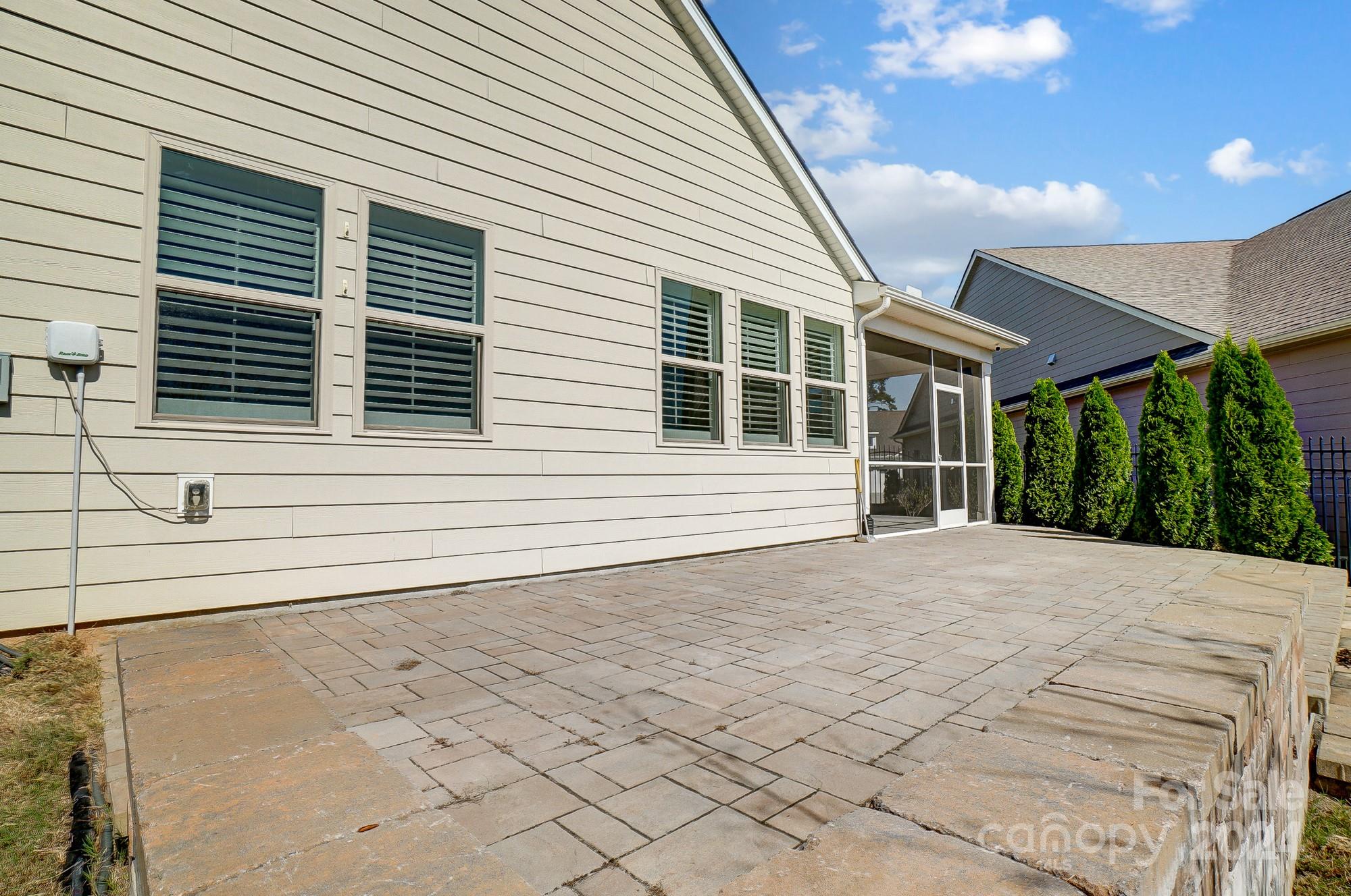 Cadence - Residential