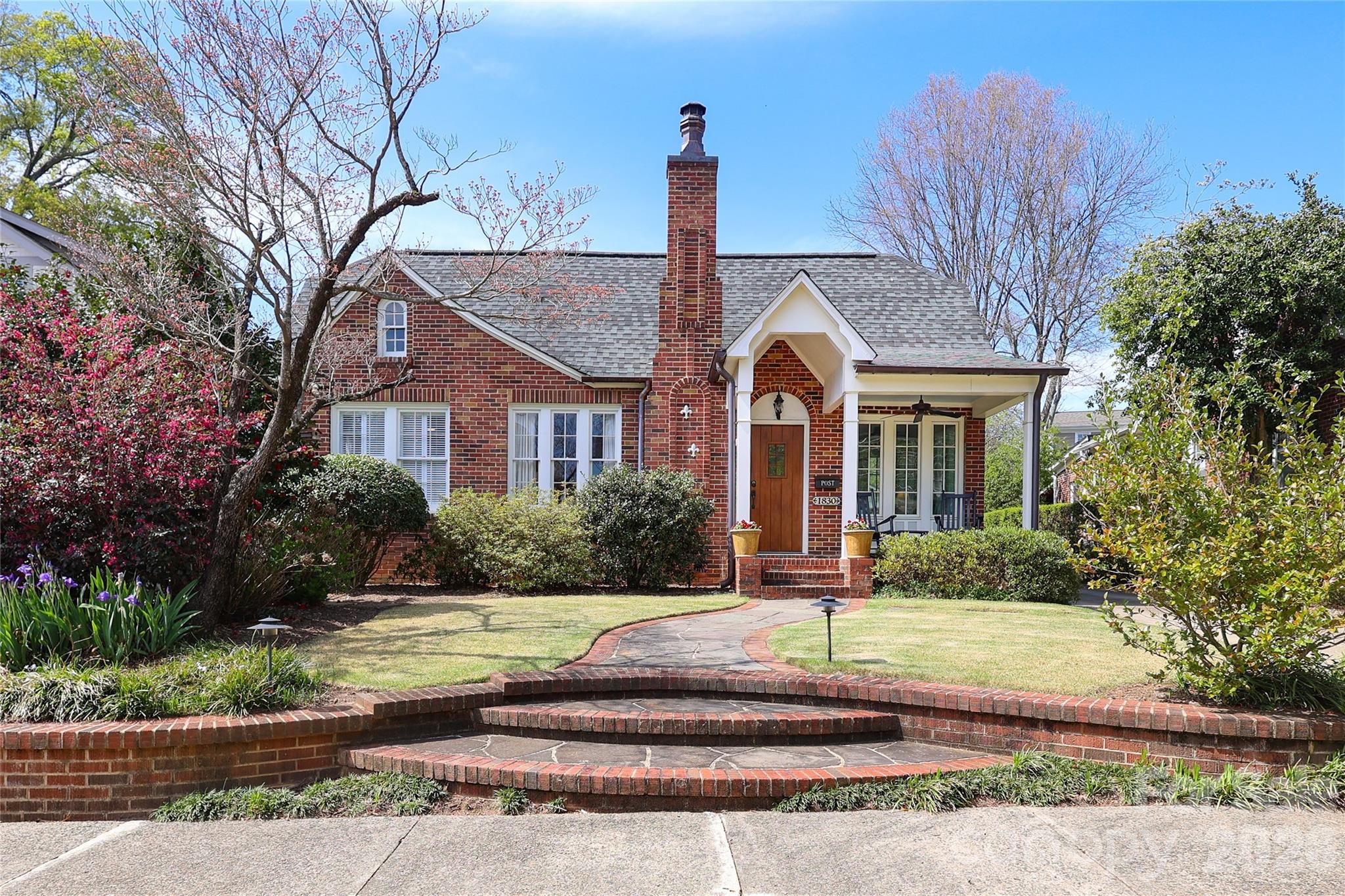 1830 Asheville Place