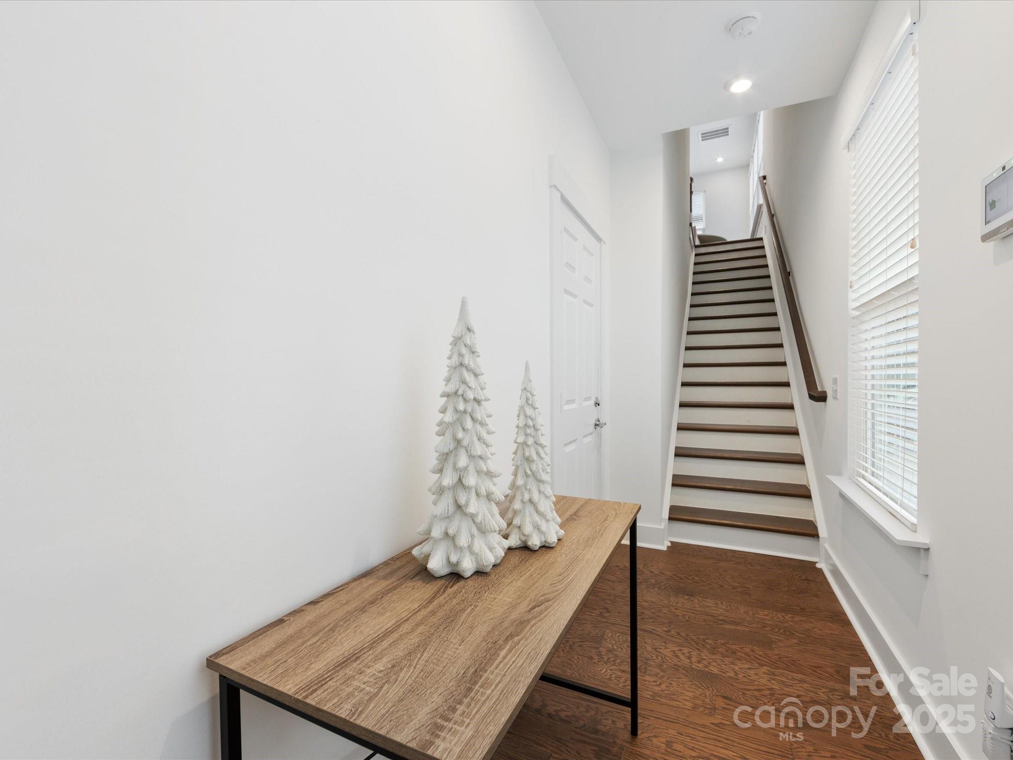 4027 Capital Ridge Court 10