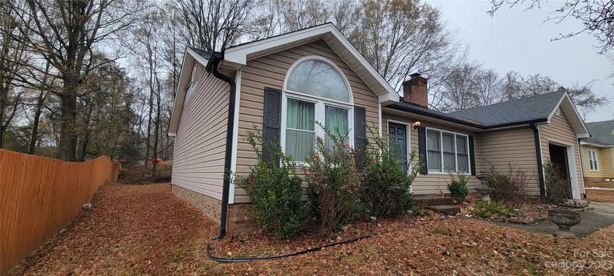 Looking for a charming 3 bedroom, 2 bathroom ranch home in Charlotte's desirable Brookstead community? This is a must see and a great value! Home has Living Room with vaulted ceilings and cozy fireplace that is open to kitchen and dining area. Generous primary bedroom and a split bedroom floorplan. Other bedrooms offer ceiling fans, sizable closets and share a Jack and Jill style bathroom. Relax with your favorite beverage under the covered back patio overlooking the wooded back yard. Make your Showingtime appointment today!