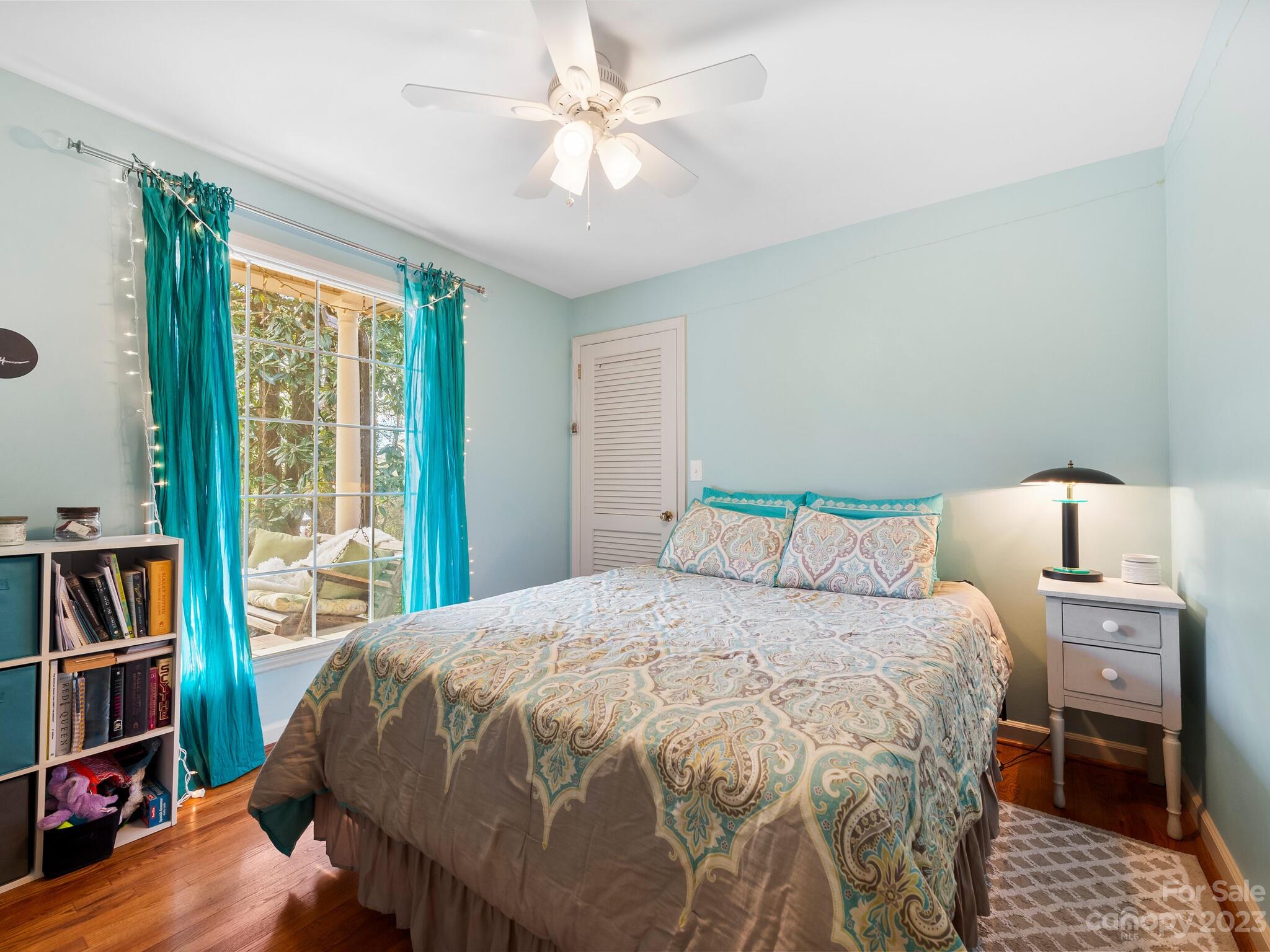 Crestwood - Residential