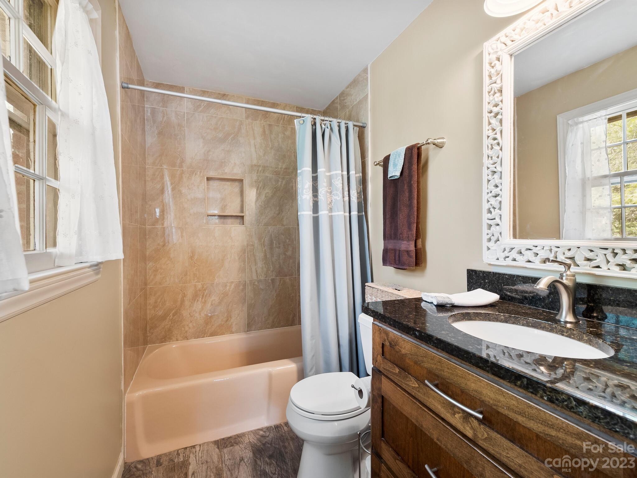 Crestwood - Residential