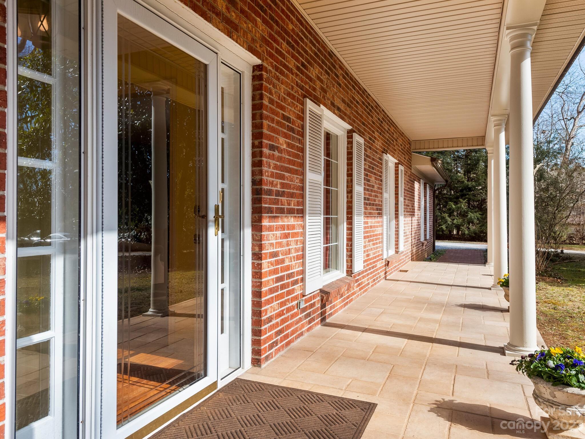 Crestwood - Residential