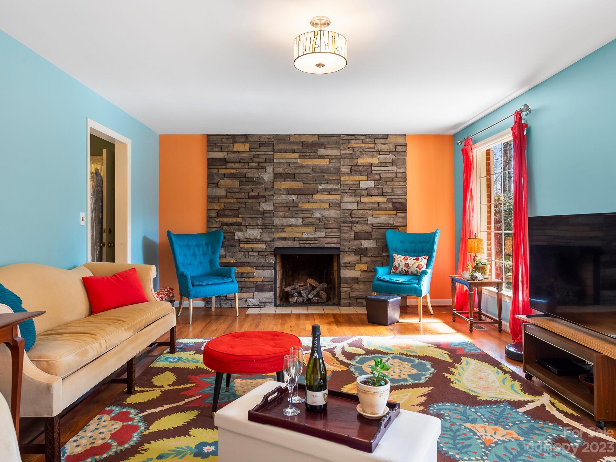 Crestwood - Residential