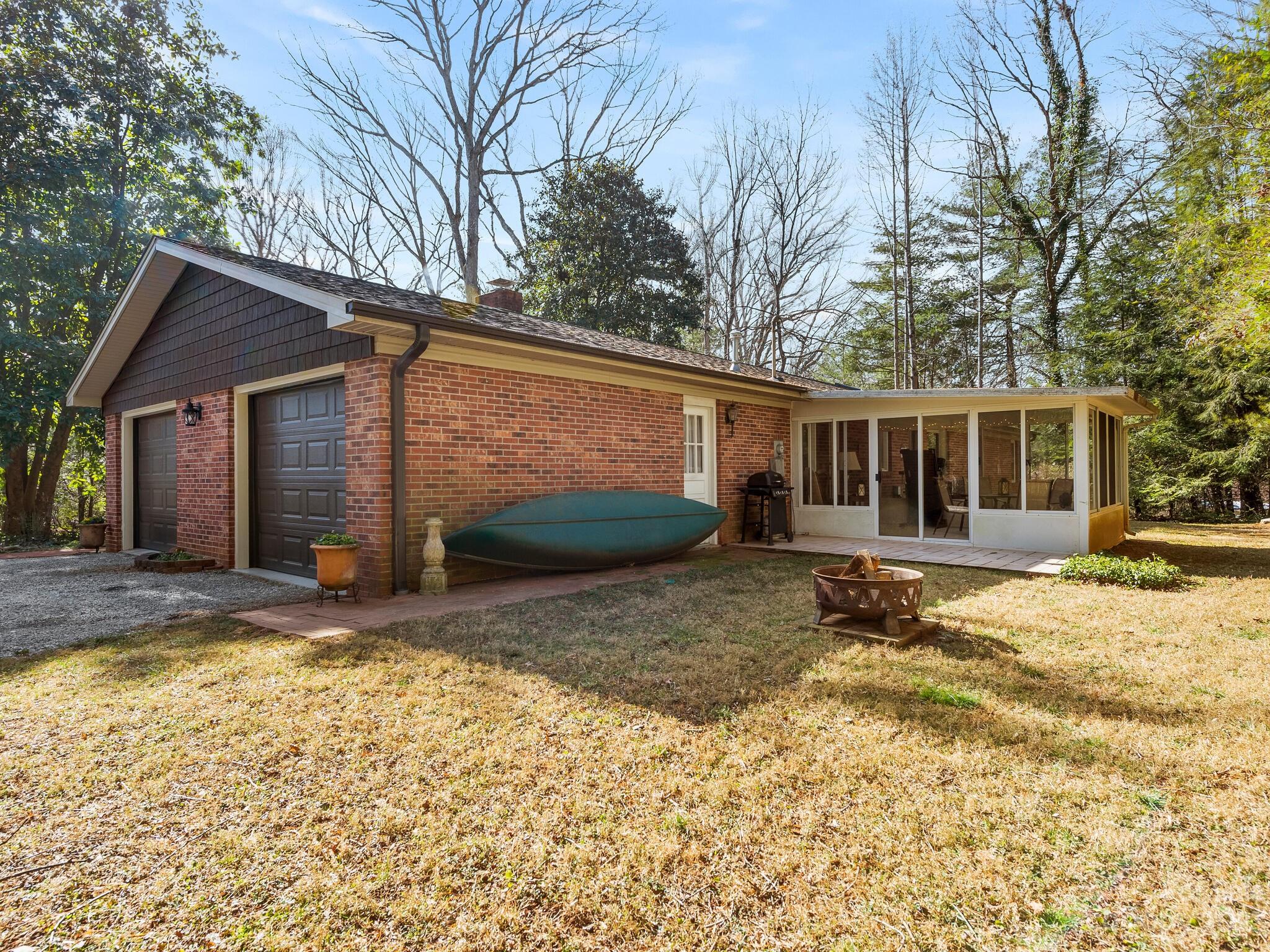 Crestwood - Residential