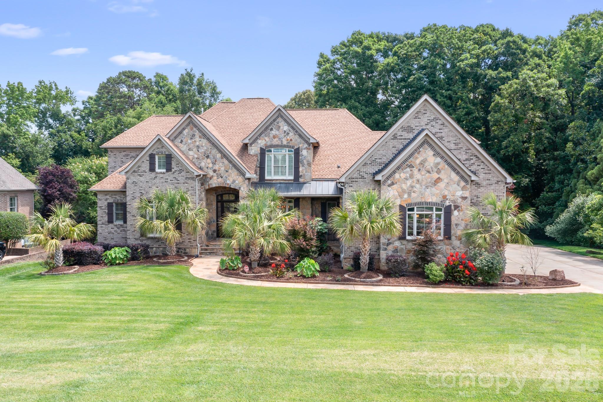 2215 Whiskery Drive