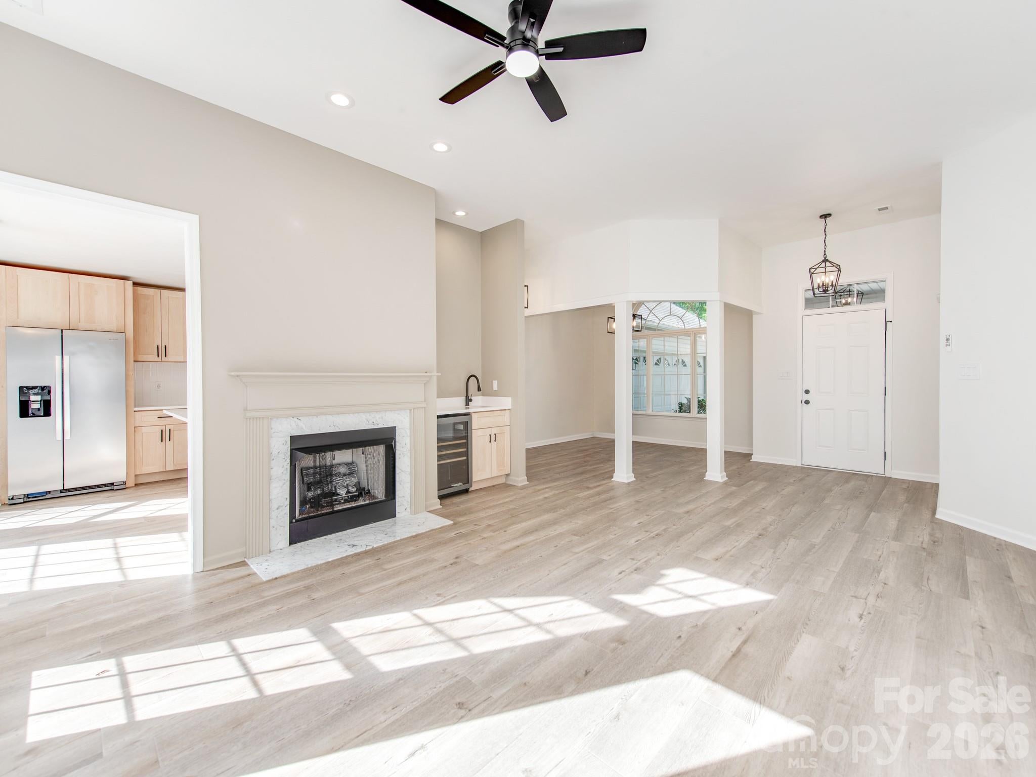 810 Greenhill Drive