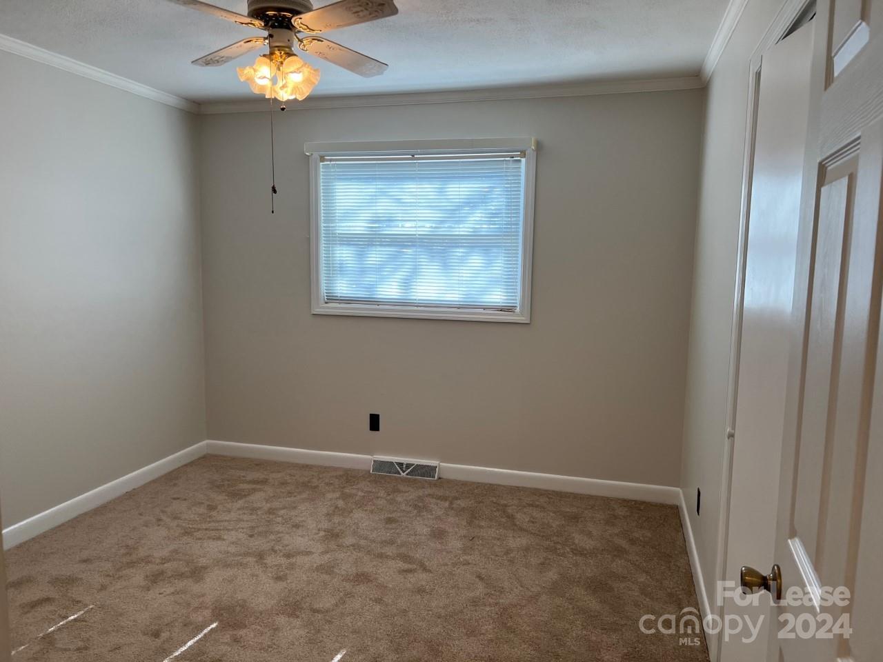 Meadow Brook - Residential Lease