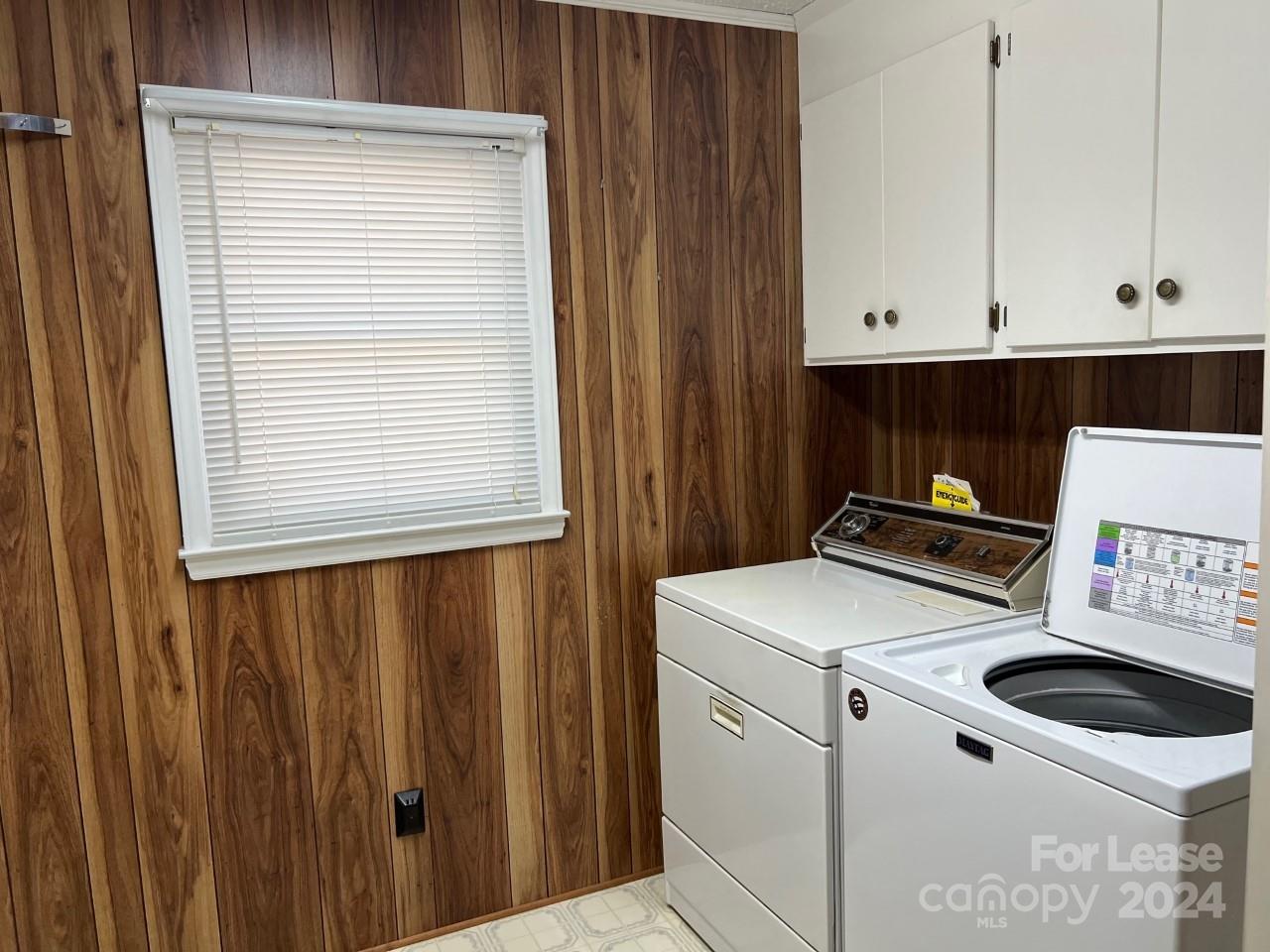 Meadow Brook - Residential Lease