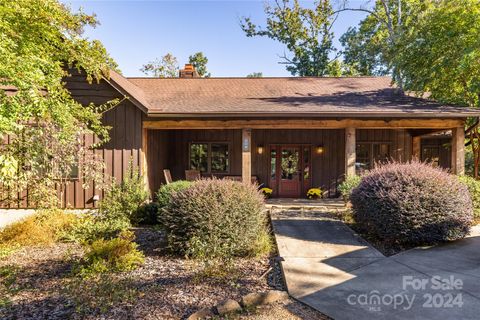 A home in Tryon