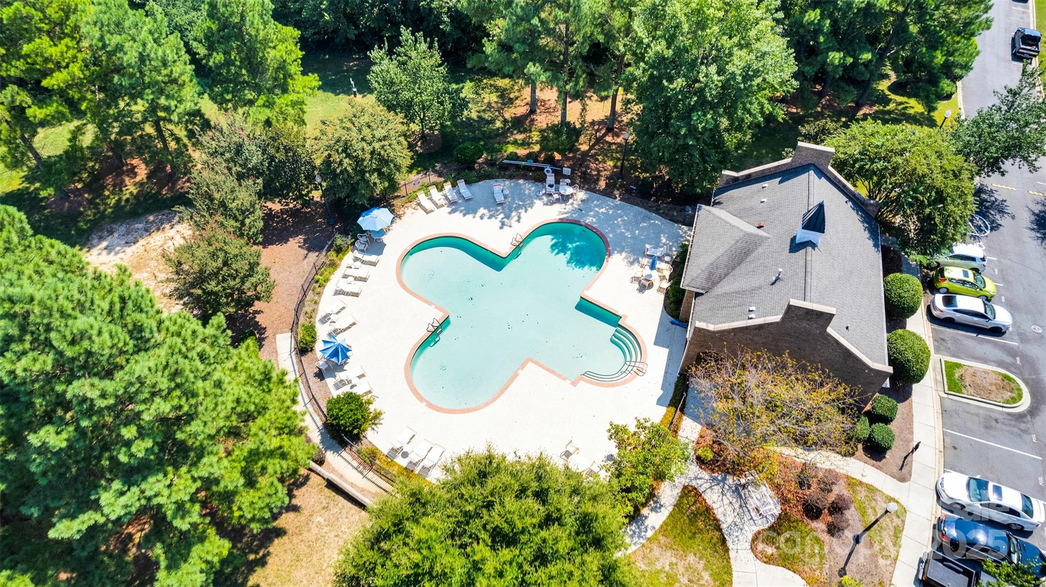 Savannah Townhomes - Residential