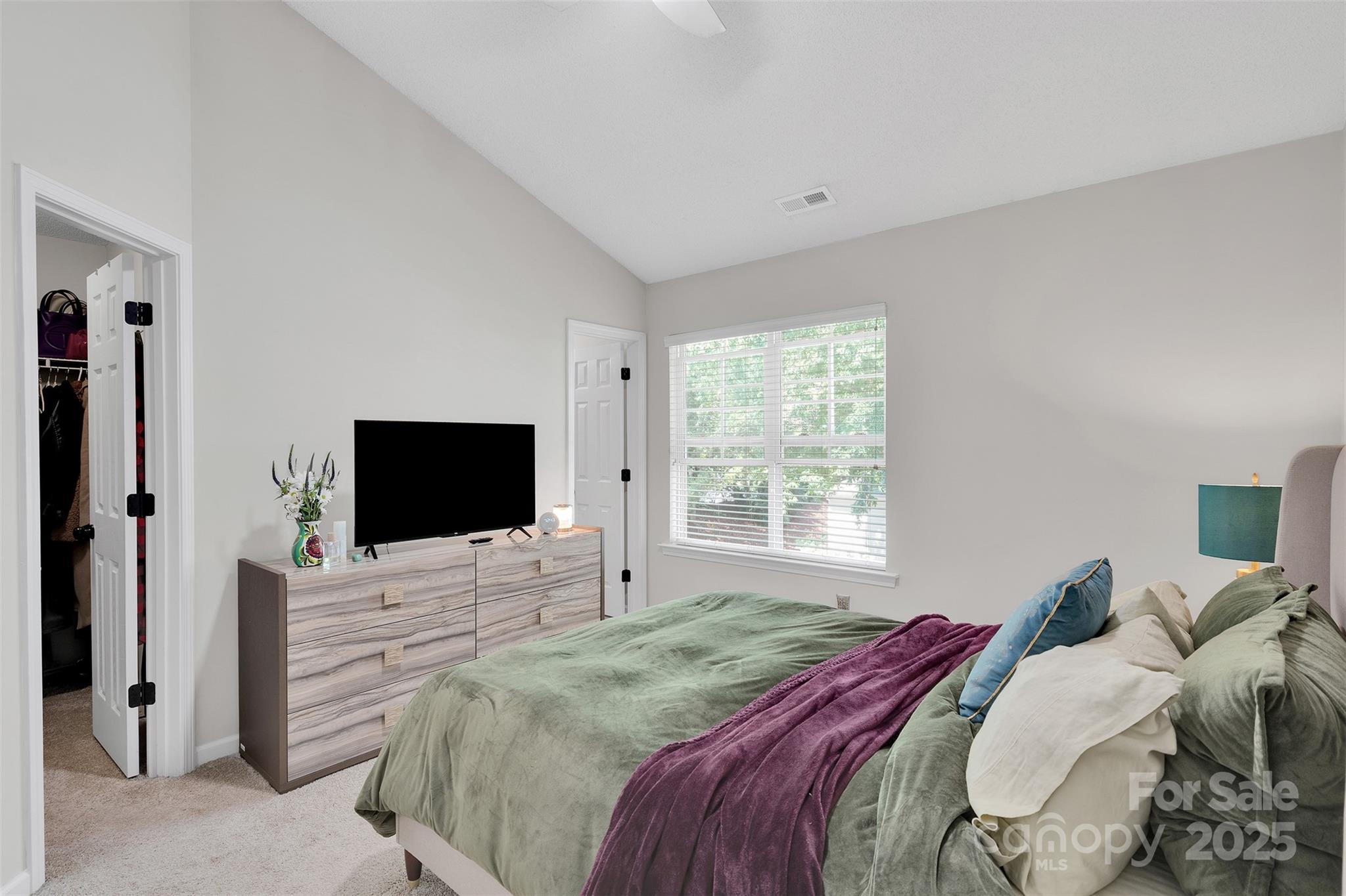 Savannah Townhomes - Residential