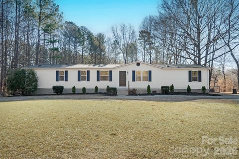 Photo of 147 Neill Farm Road, Troutman, NC 28166 (MLS # 4338391)