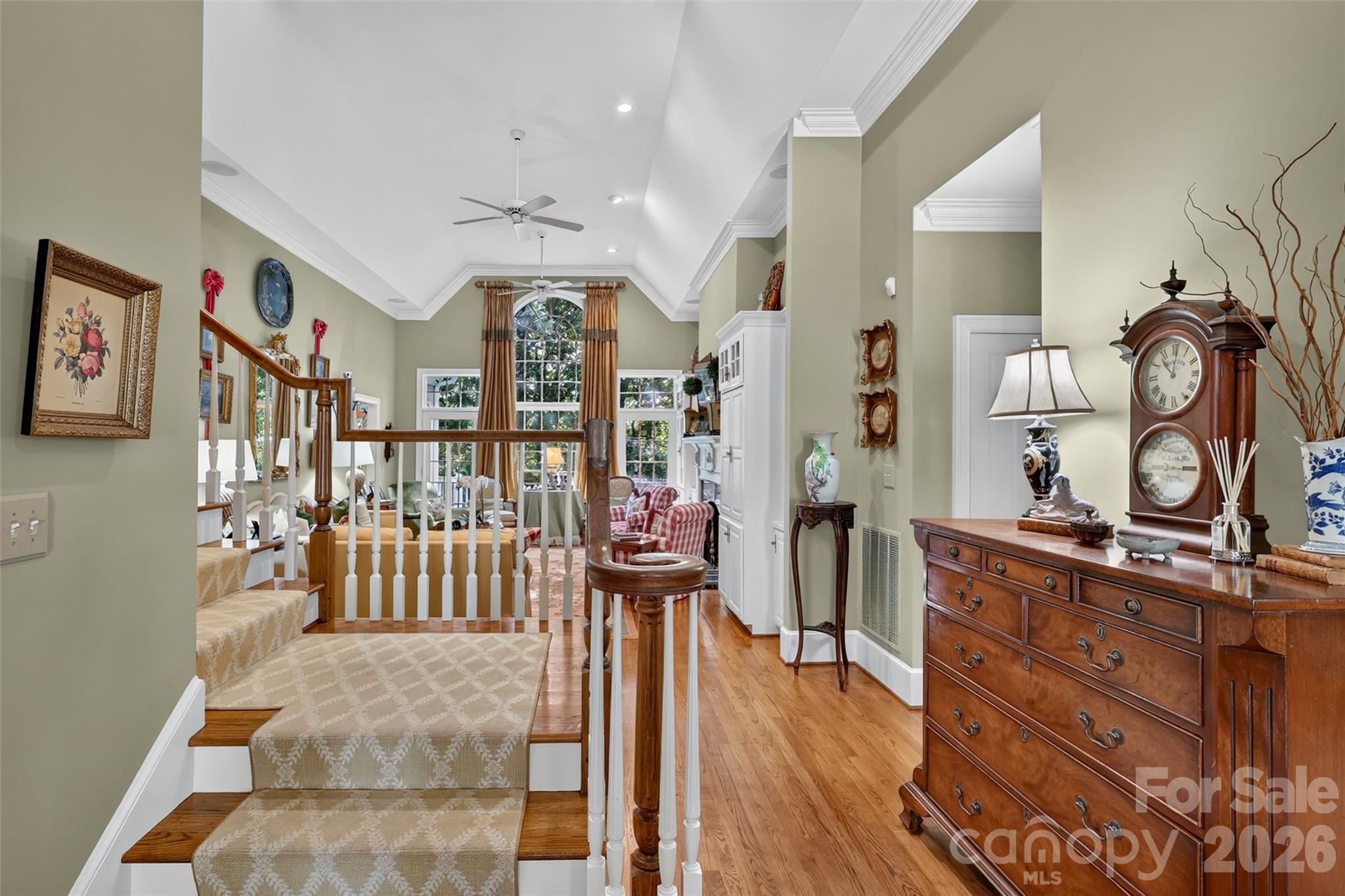 312 Eagles Walk