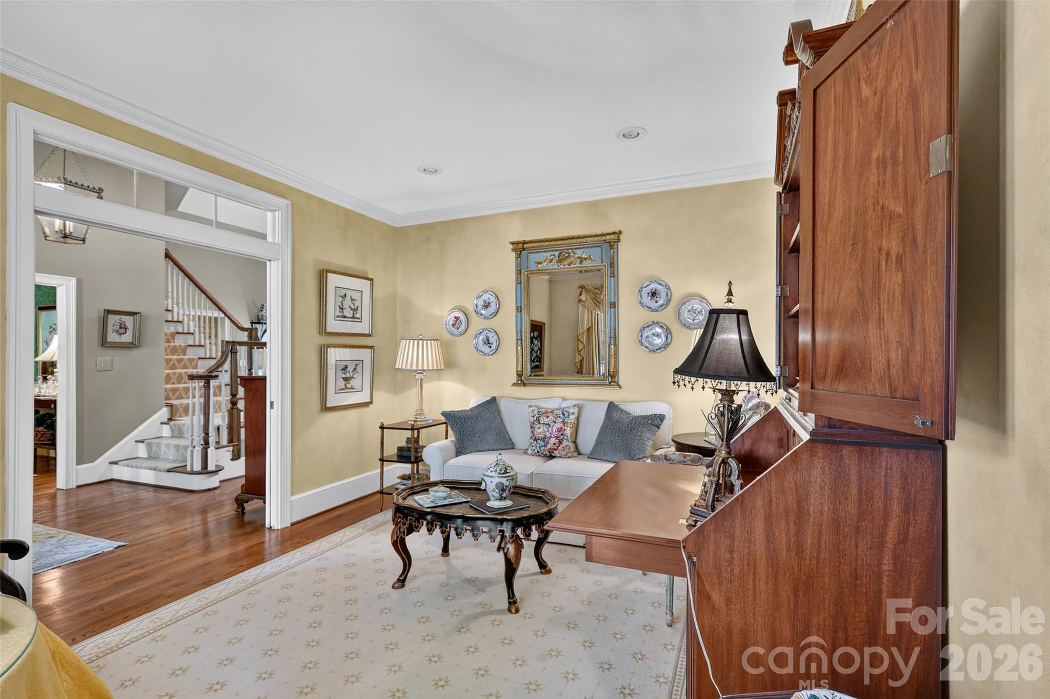 312 Eagles Walk
