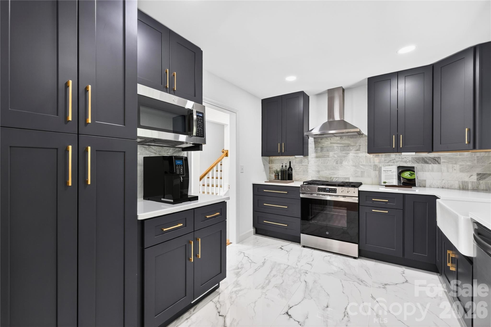 Beverly Woods - Residential