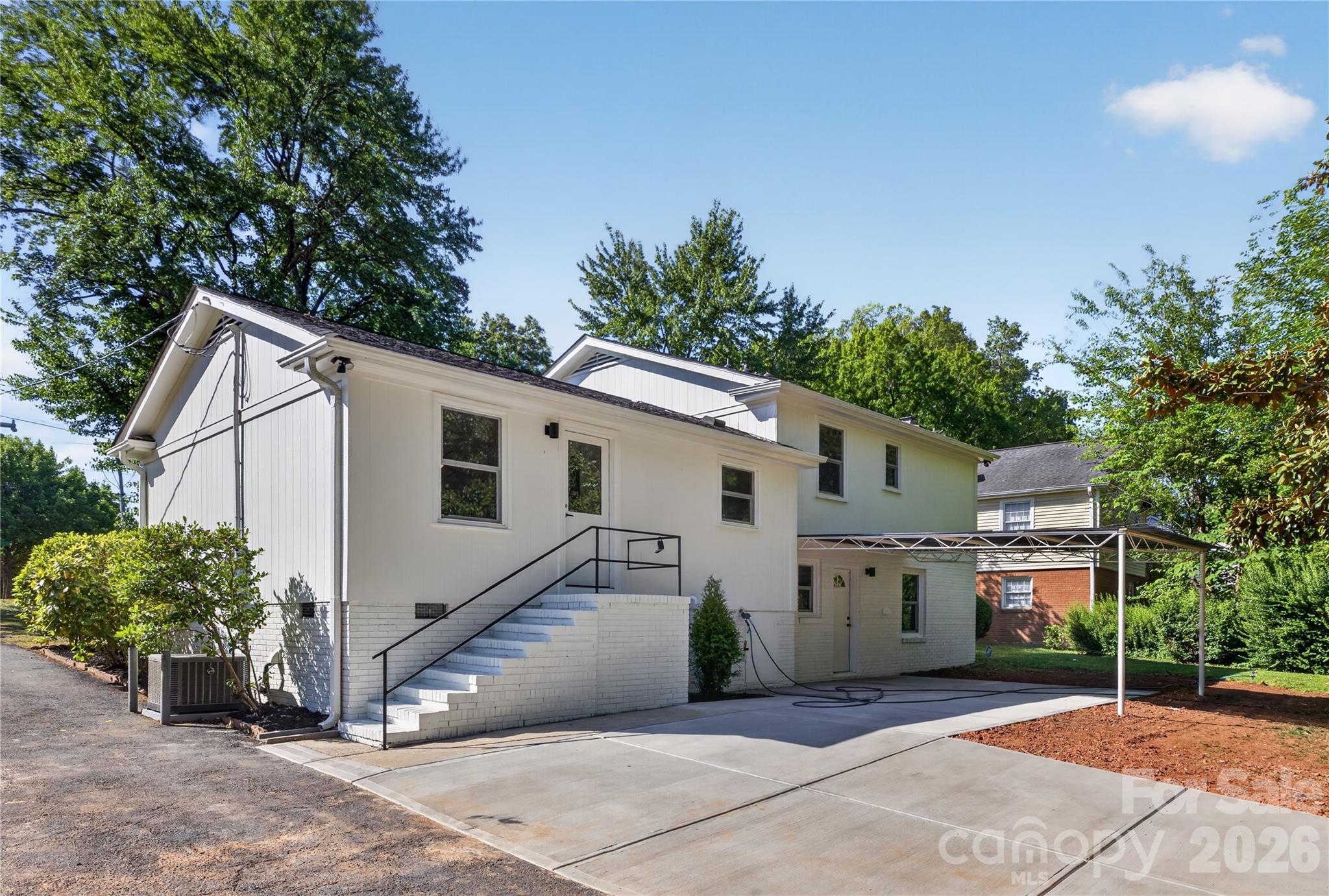 Beverly Woods - Residential