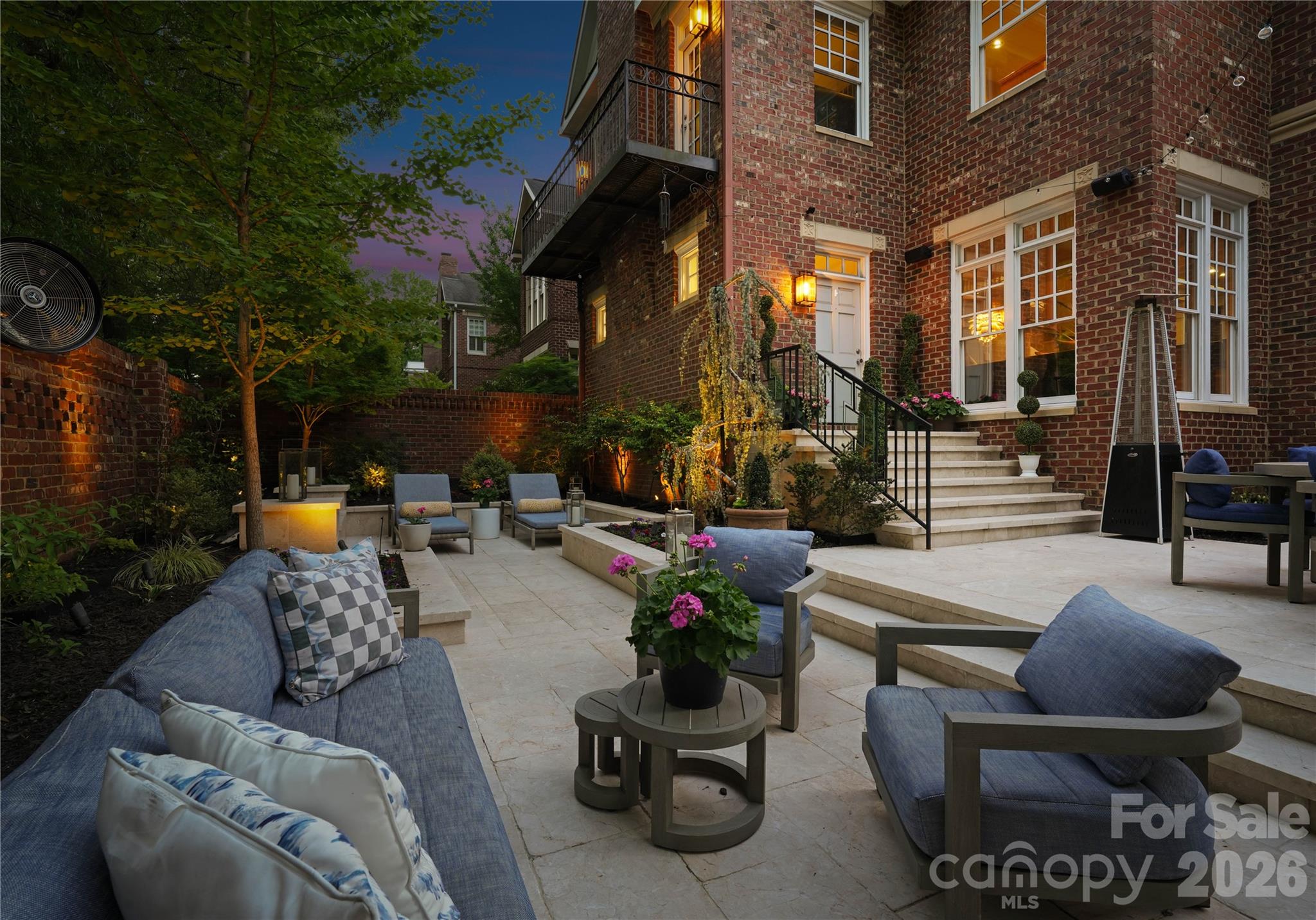 Dilworth Crescent - Residential