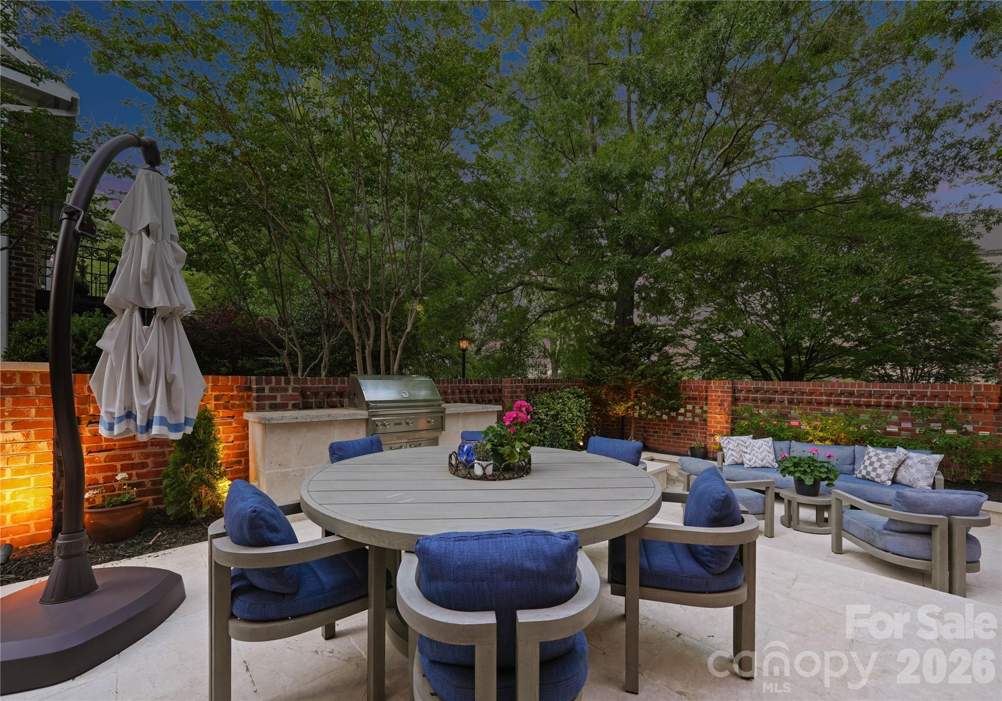 Dilworth Crescent - Residential