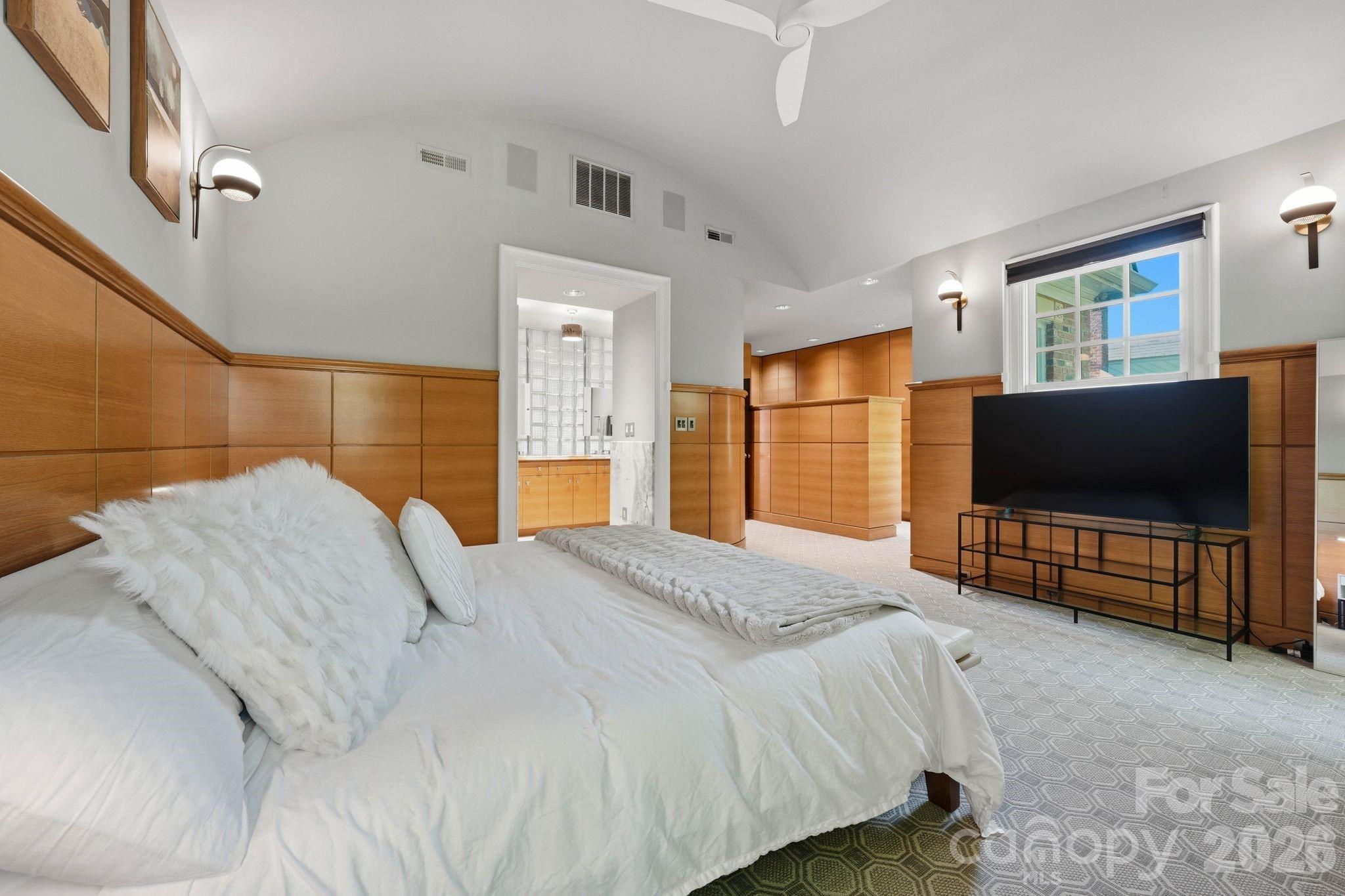 Dilworth Crescent - Residential