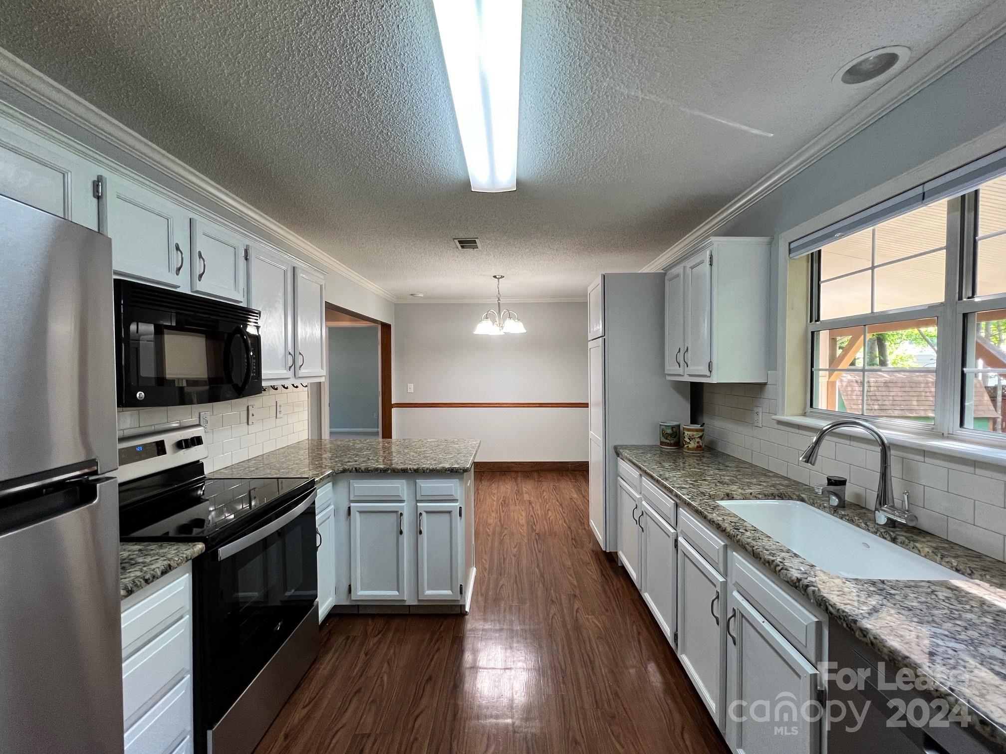 Foxmoor - Residential Lease