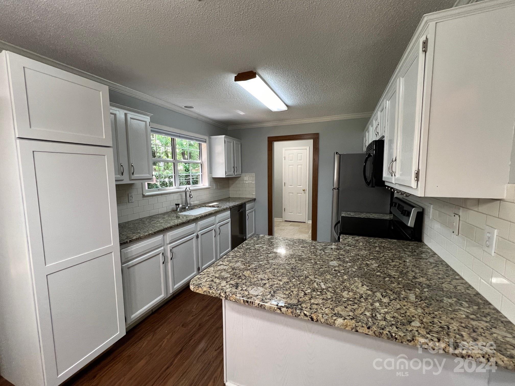 Foxmoor - Residential Lease