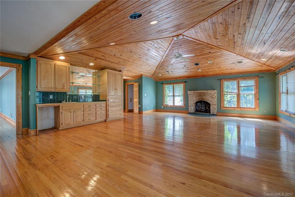 Carolina Crossing - Residential