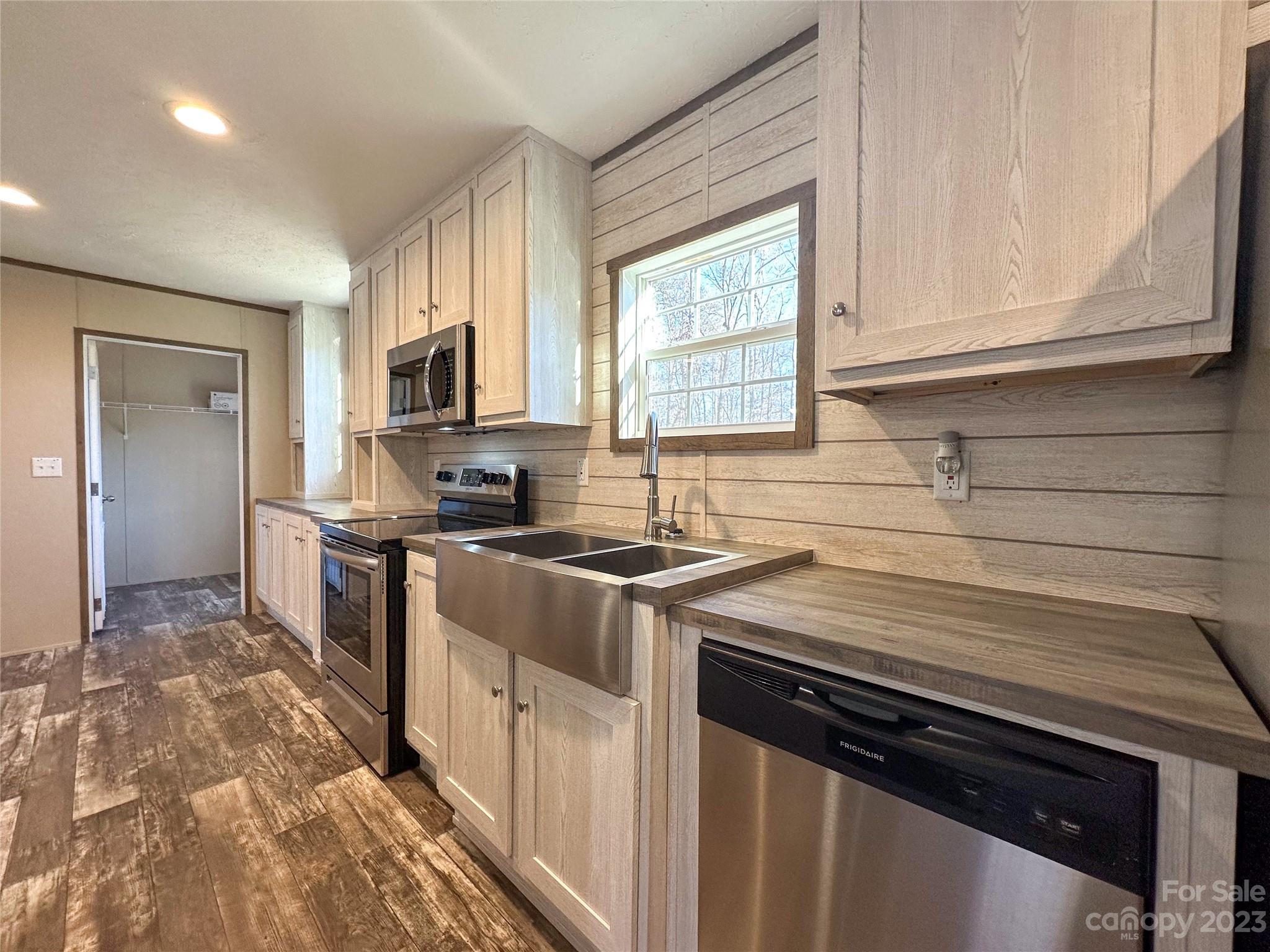 Wilderness Trace - Residential