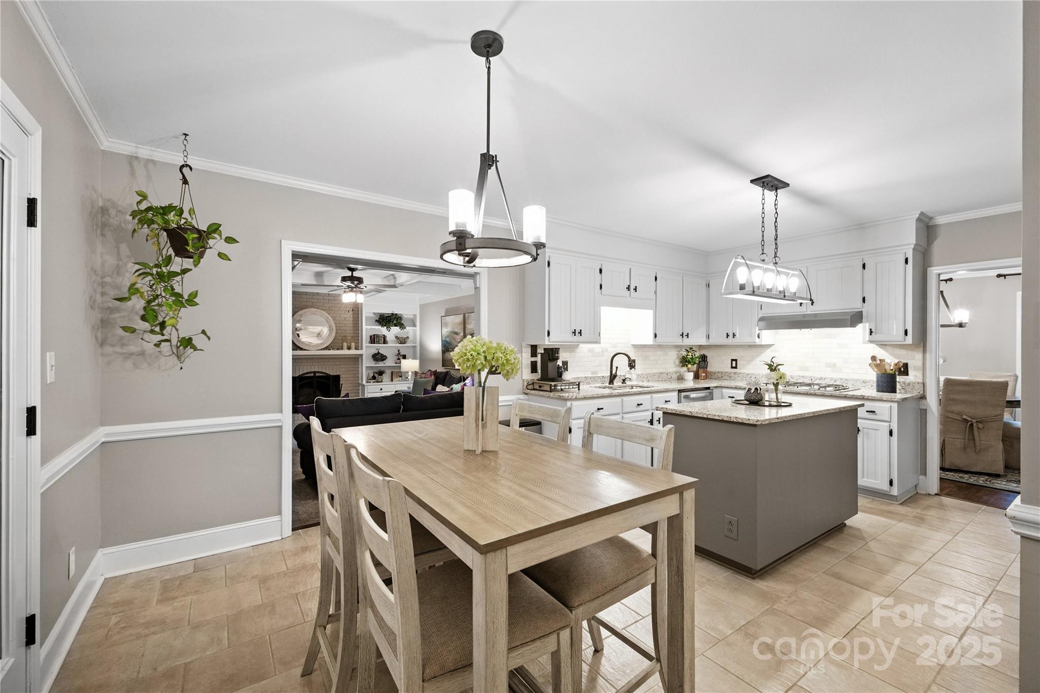 9226 Hanover South Trail
