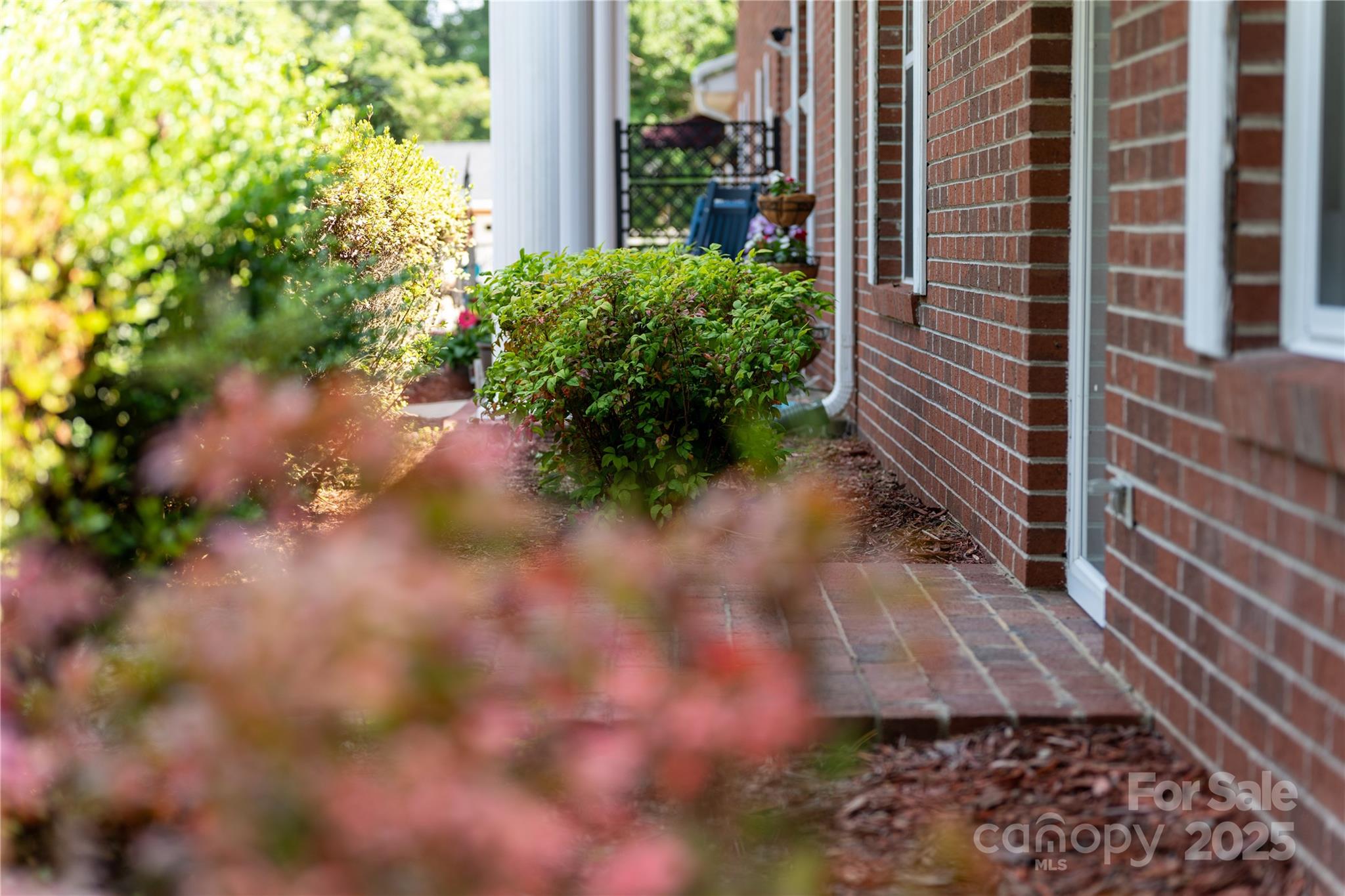 75 Laurelwood Drive