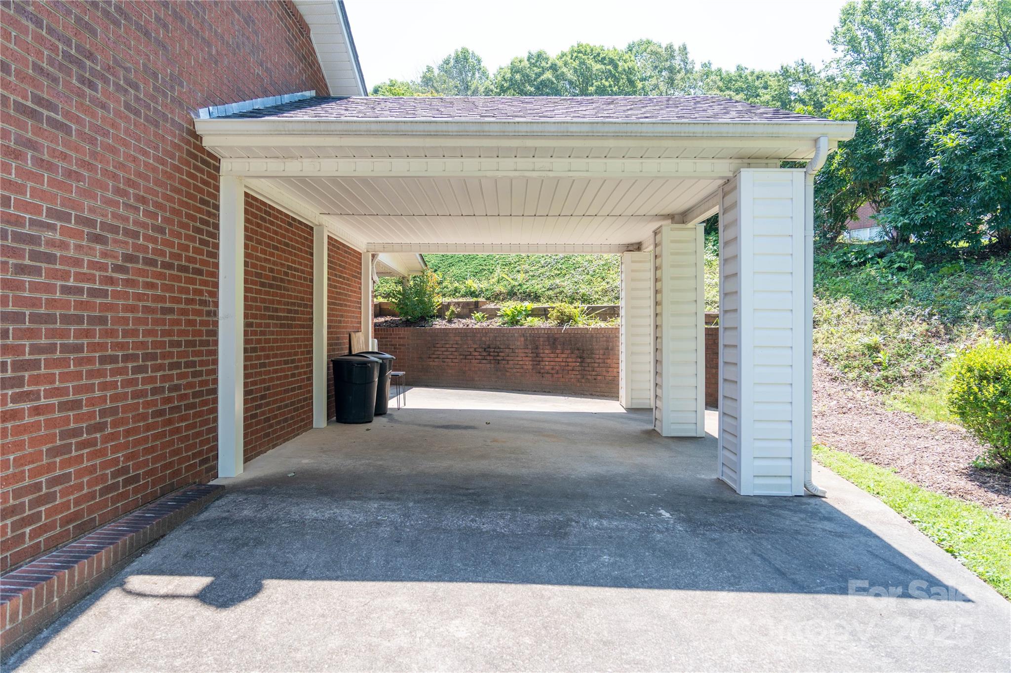 75 Laurelwood Drive