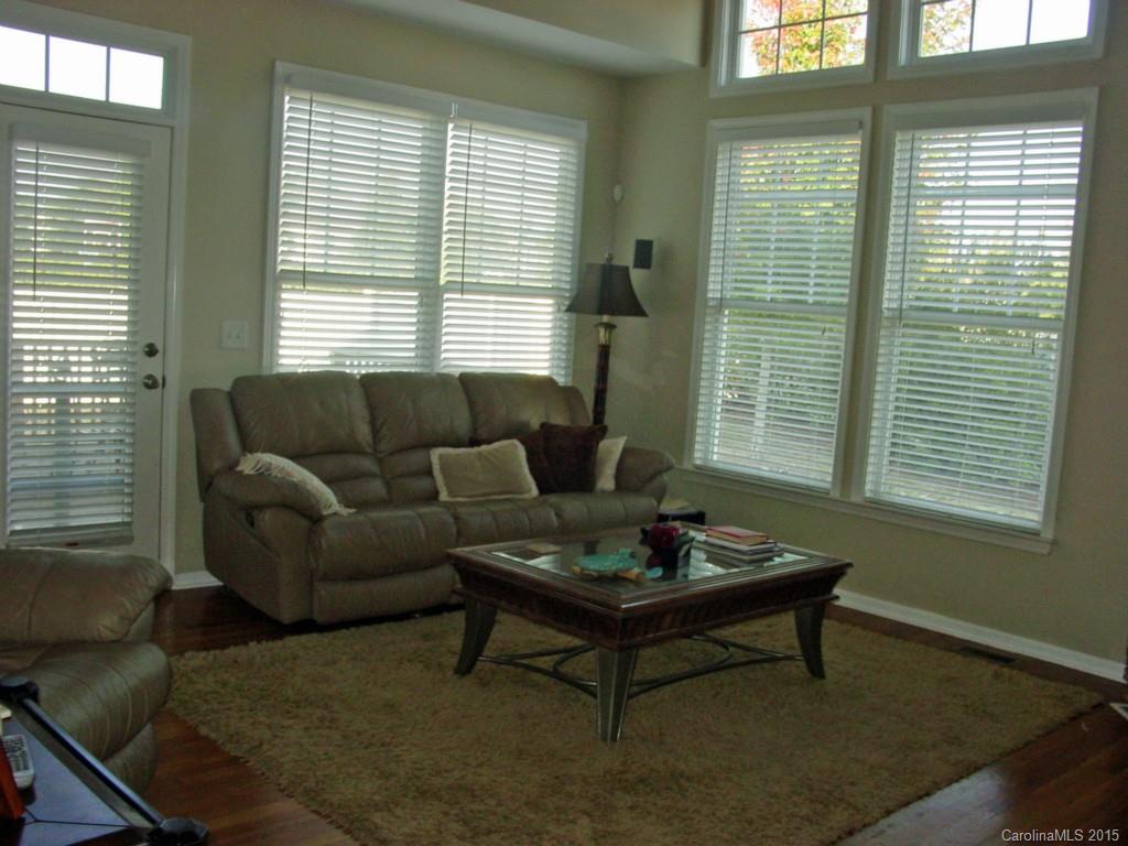 Baxter Village - Residential Lease